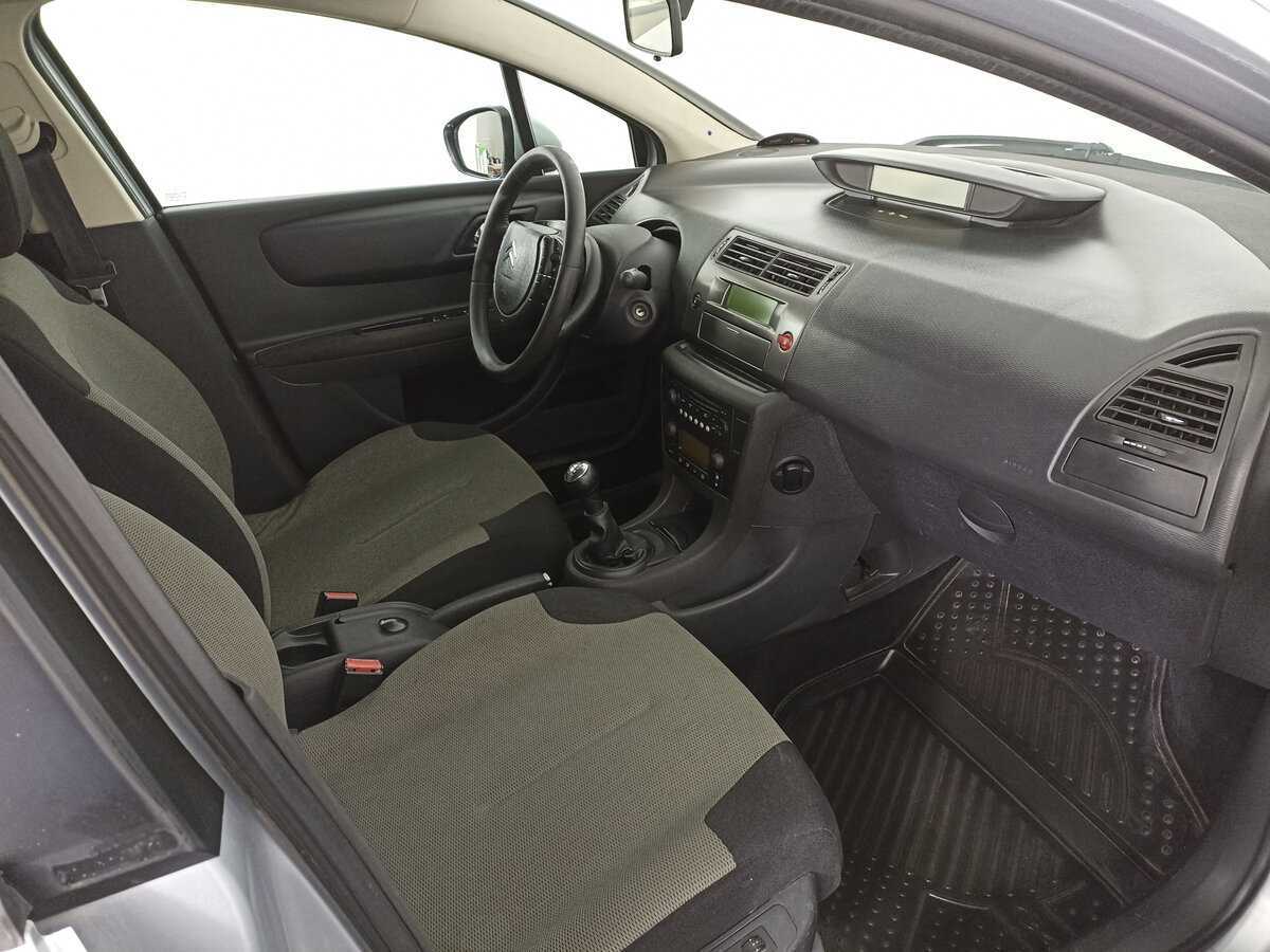 Б/У Ситроен Ц4 2010 года. Фото: #10