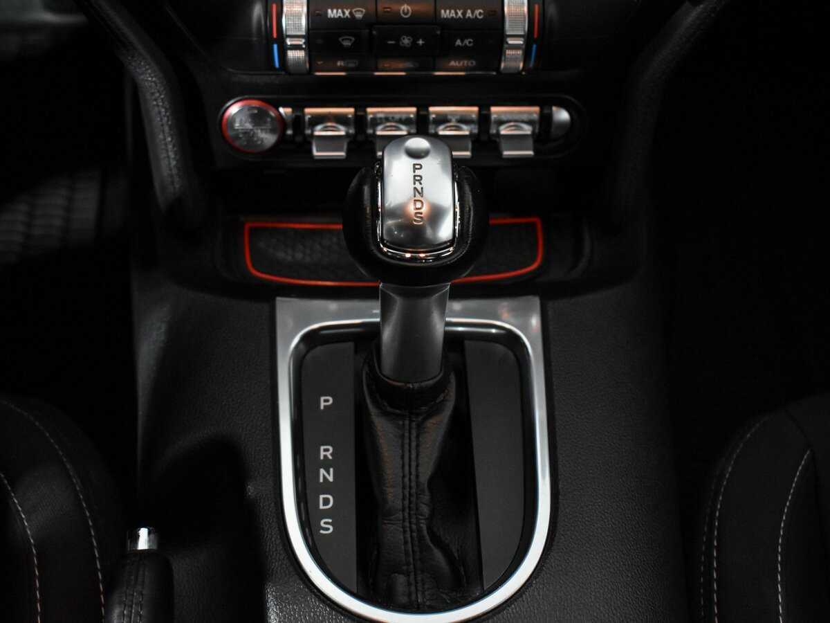 Б/У Форд Мустанг 2019 года. Фото: #8