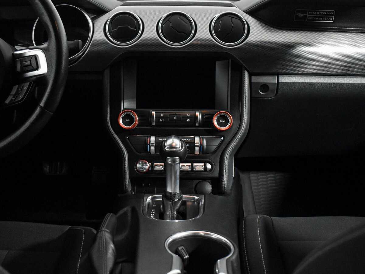 Б/У Форд Мустанг 2019 года. Фото: #12