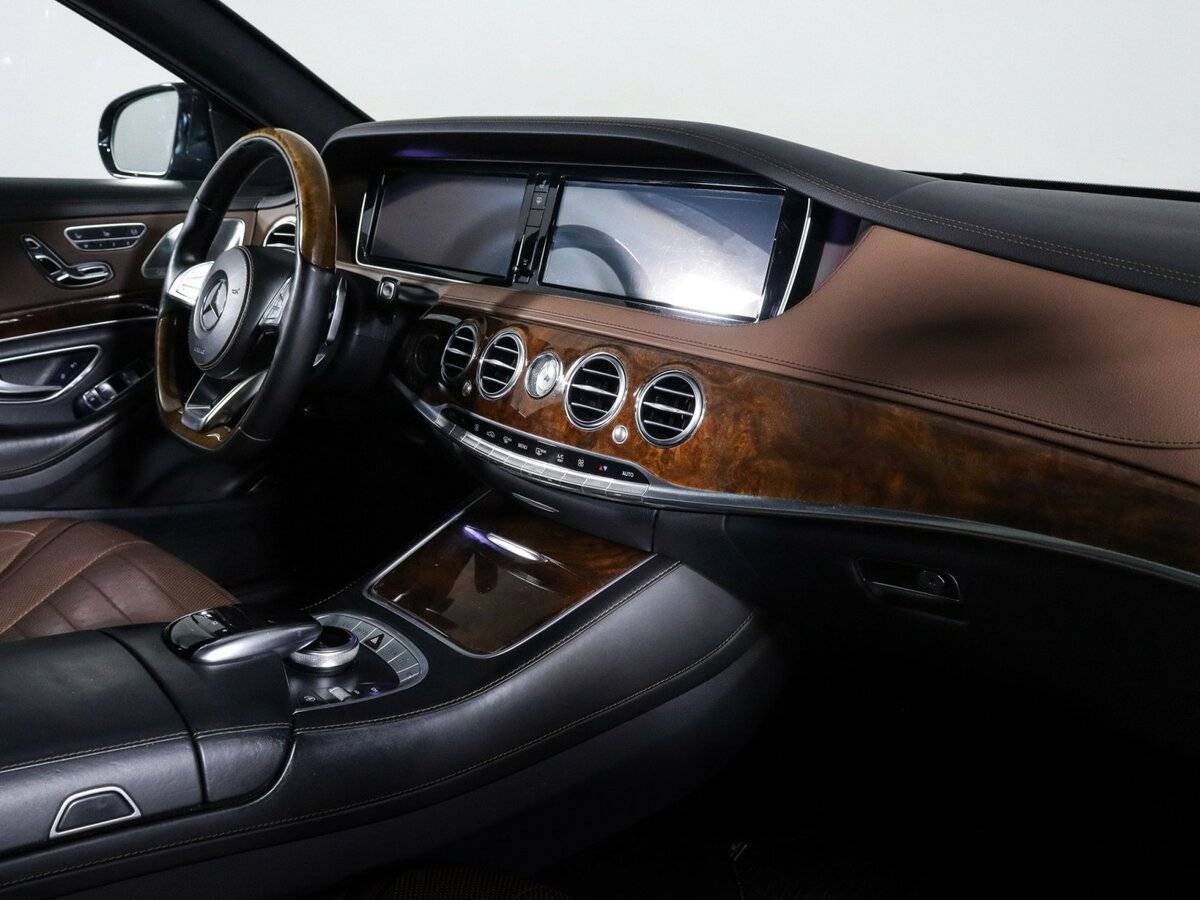 Б/У Мерседес-Бенц С-Класс 2015 года. Фото: #8