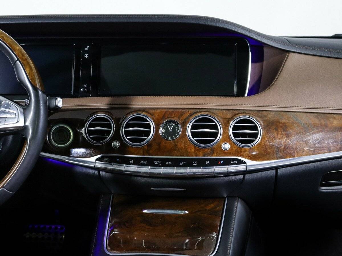 Б/У Мерседес-Бенц С-Класс 2015 года. Фото: #12