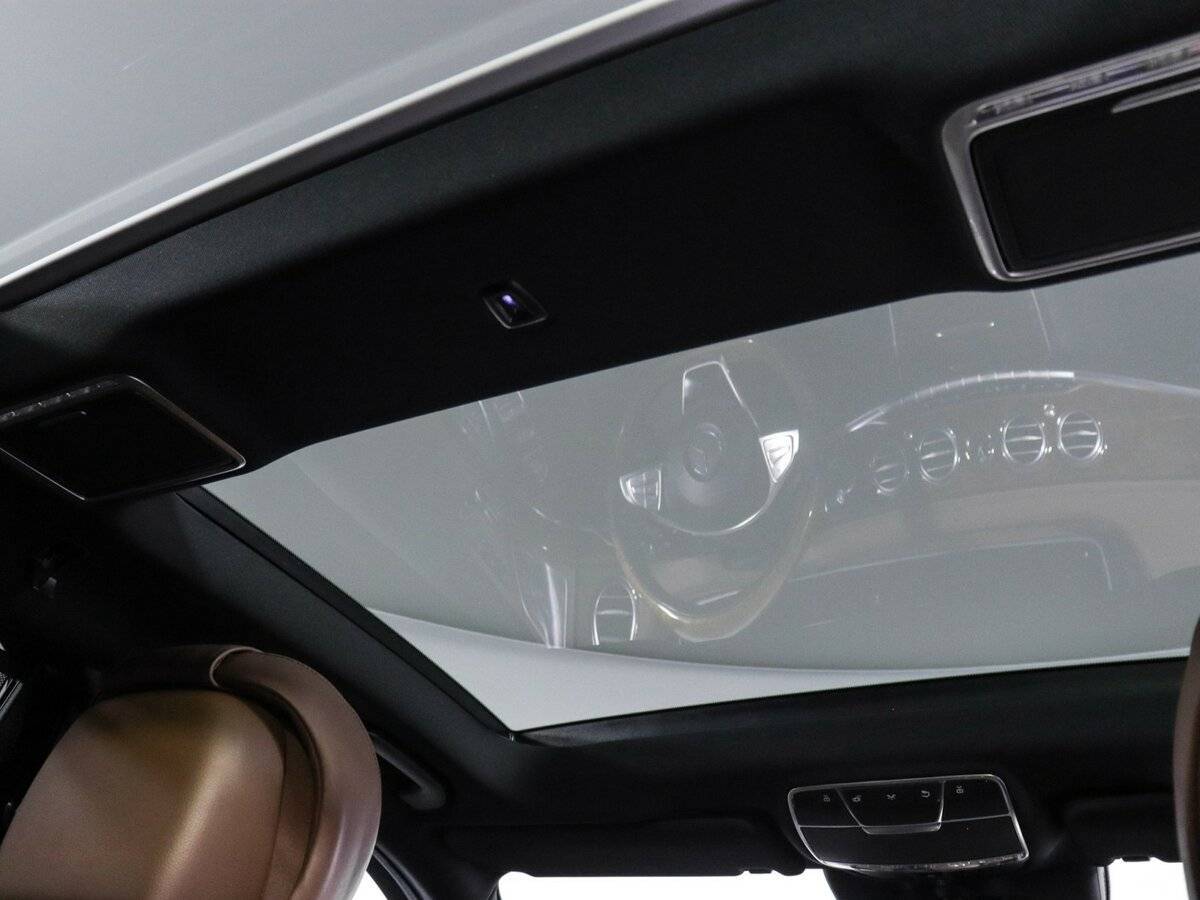 Б/У Мерседес-Бенц С-Класс 2015 года. Фото: #15