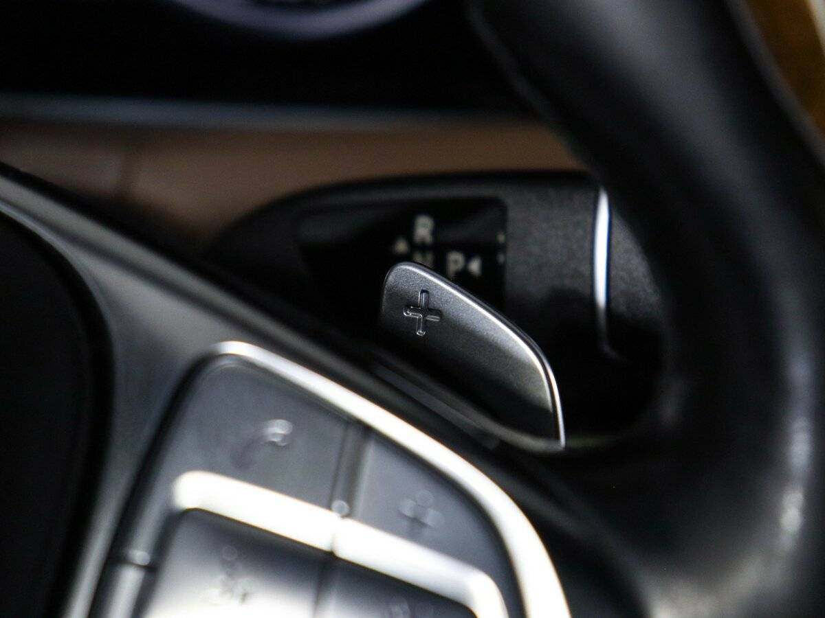 Б/У Мерседес-Бенц С-Класс 2015 года. Фото: #32