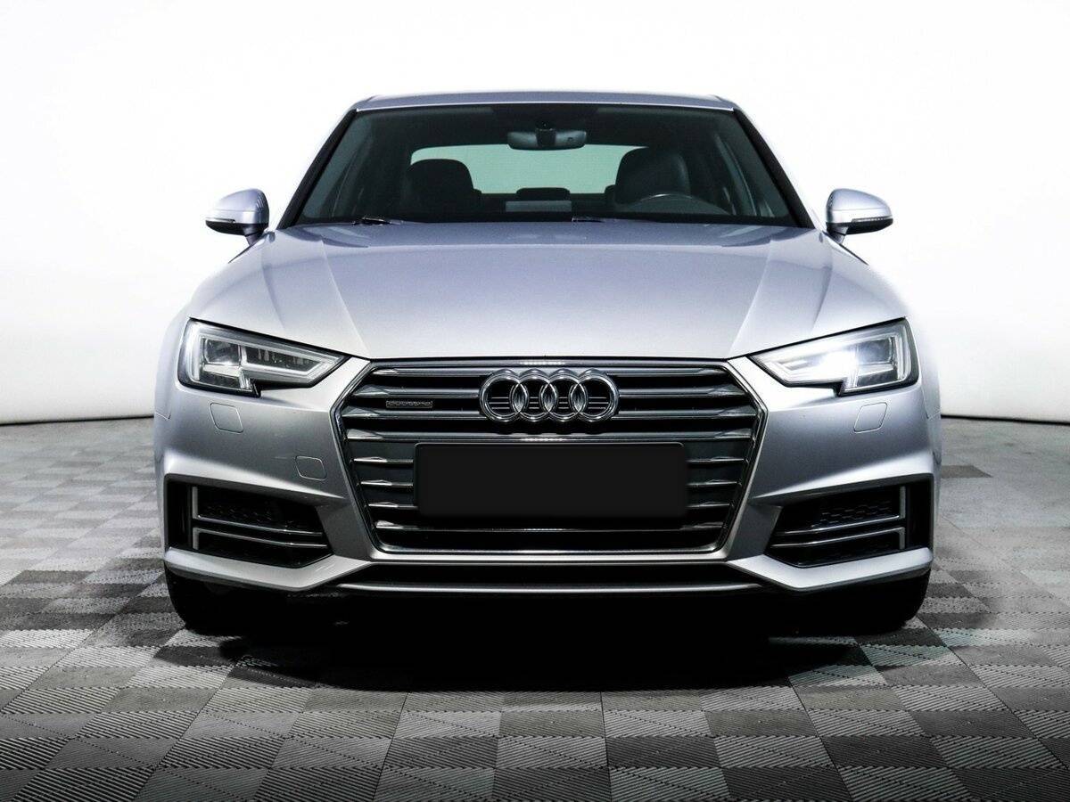 Б/У Ауди А4 2017 года. Фото: #1