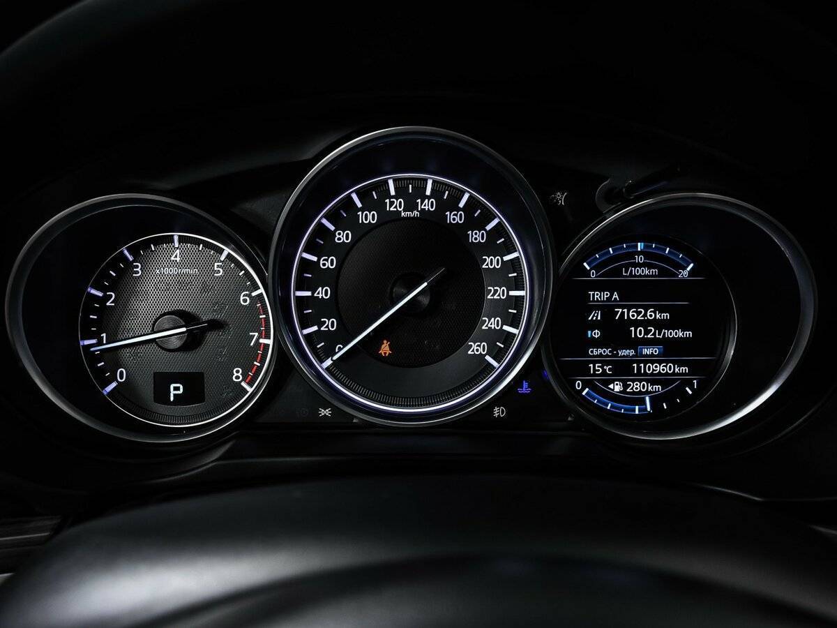 Б/У Мазда Ц-Икс-5 2018 года. Фото: #9