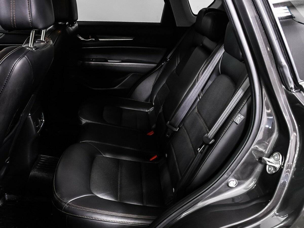 Б/У Мазда Ц-Икс-5 2018 года. Фото: #12