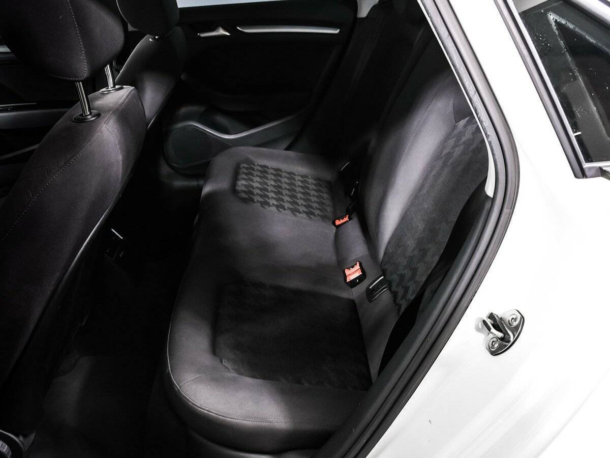 Б/У Ауди А3 2014 года. Фото: #12