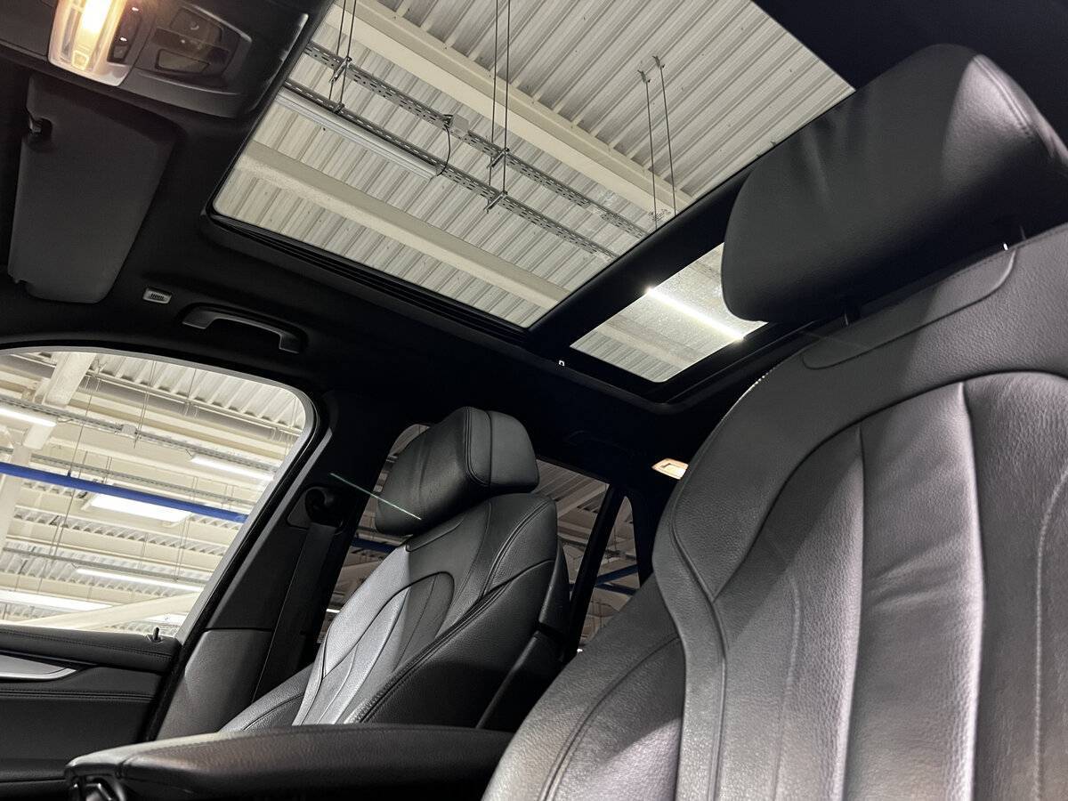 Б/У БМВ Икс5 2015 года. Фото: #24