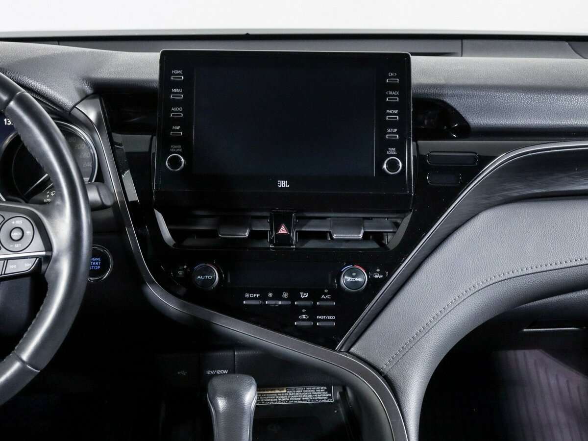 Б/У Тойота Камри 2021 года. Фото: #9