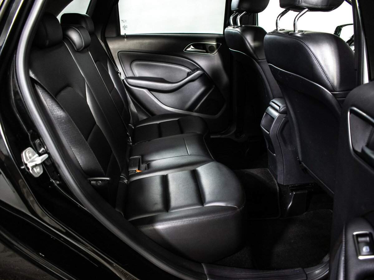 Б/У Мерседес-Бенц Б-Класс 2014 года. Фото: #8