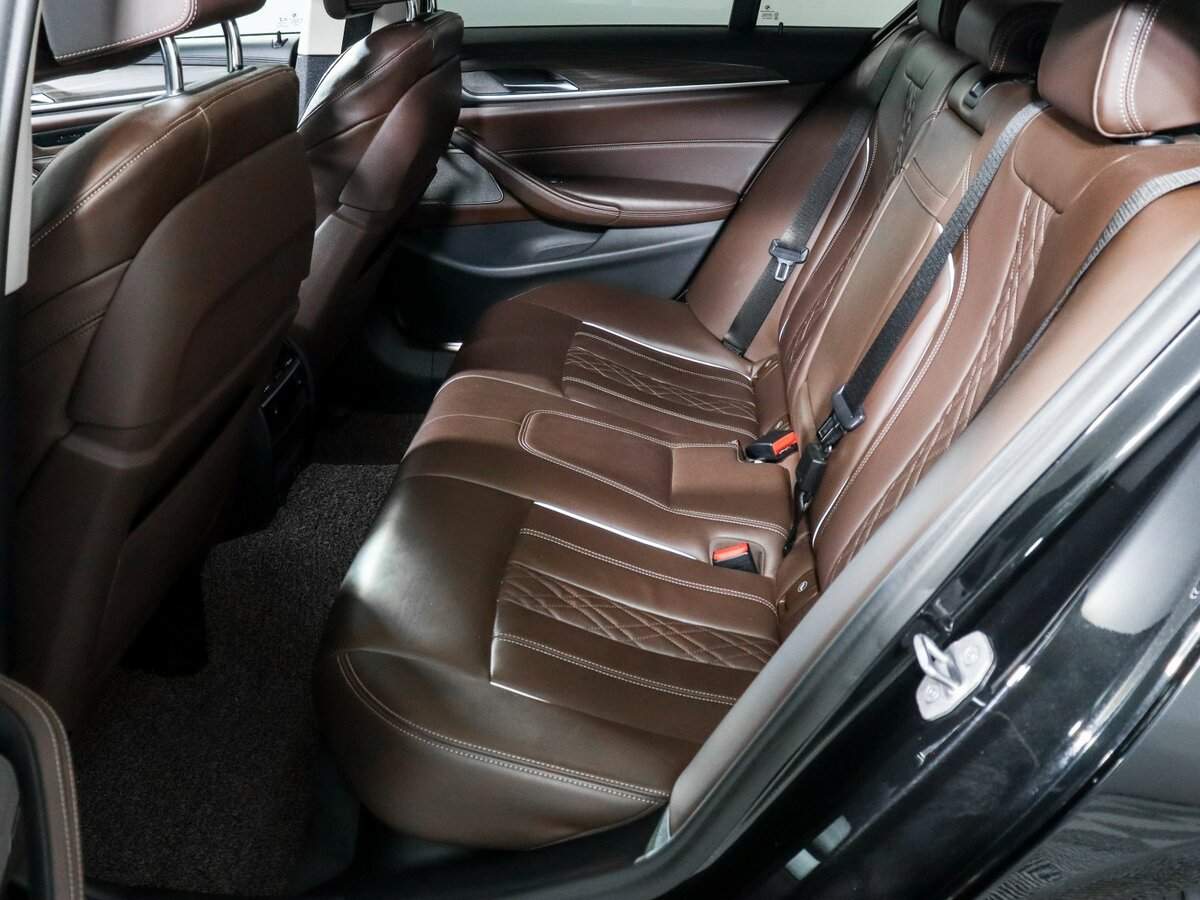 Б/У БМВ 5 серии 2020 года. Фото: #6