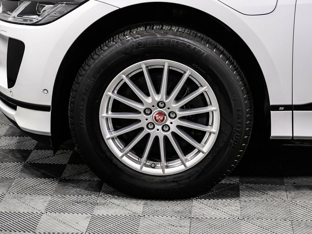 Б/У Ягуар Ай-Пэйс 2019 года. Фото: #14