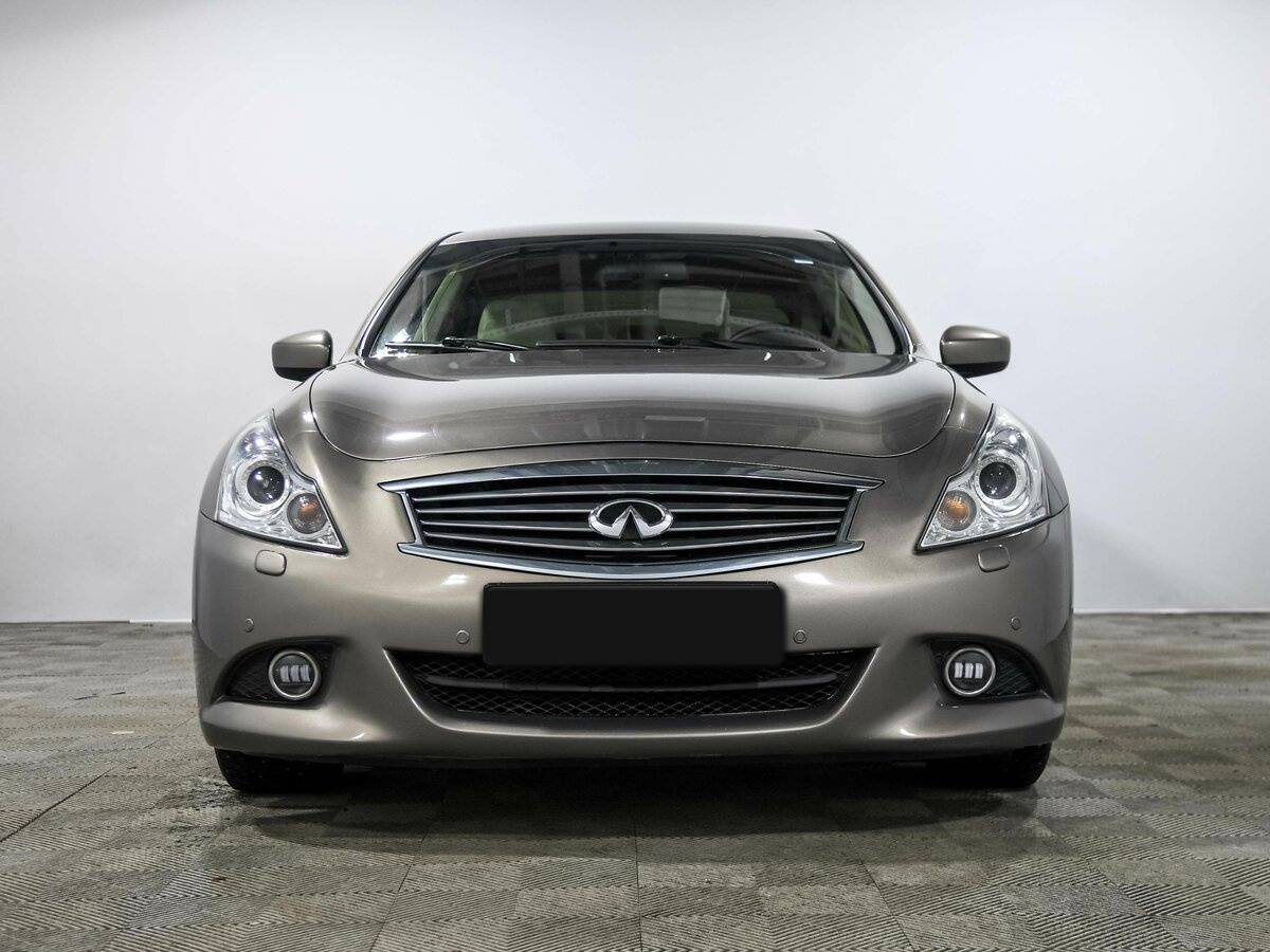 Б/У Инфинити Г 2013 года. Фото: #1
