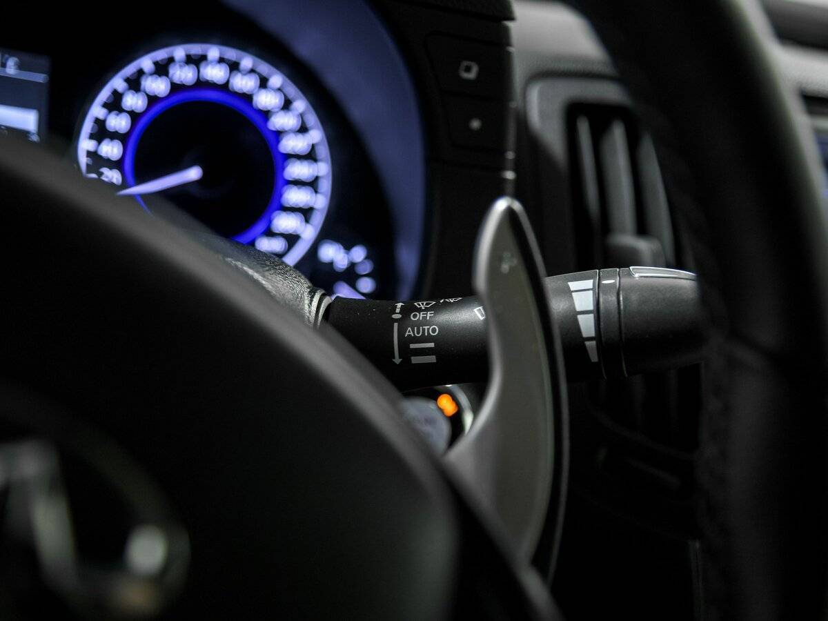 Б/У Инфинити Г 2013 года. Фото: #9