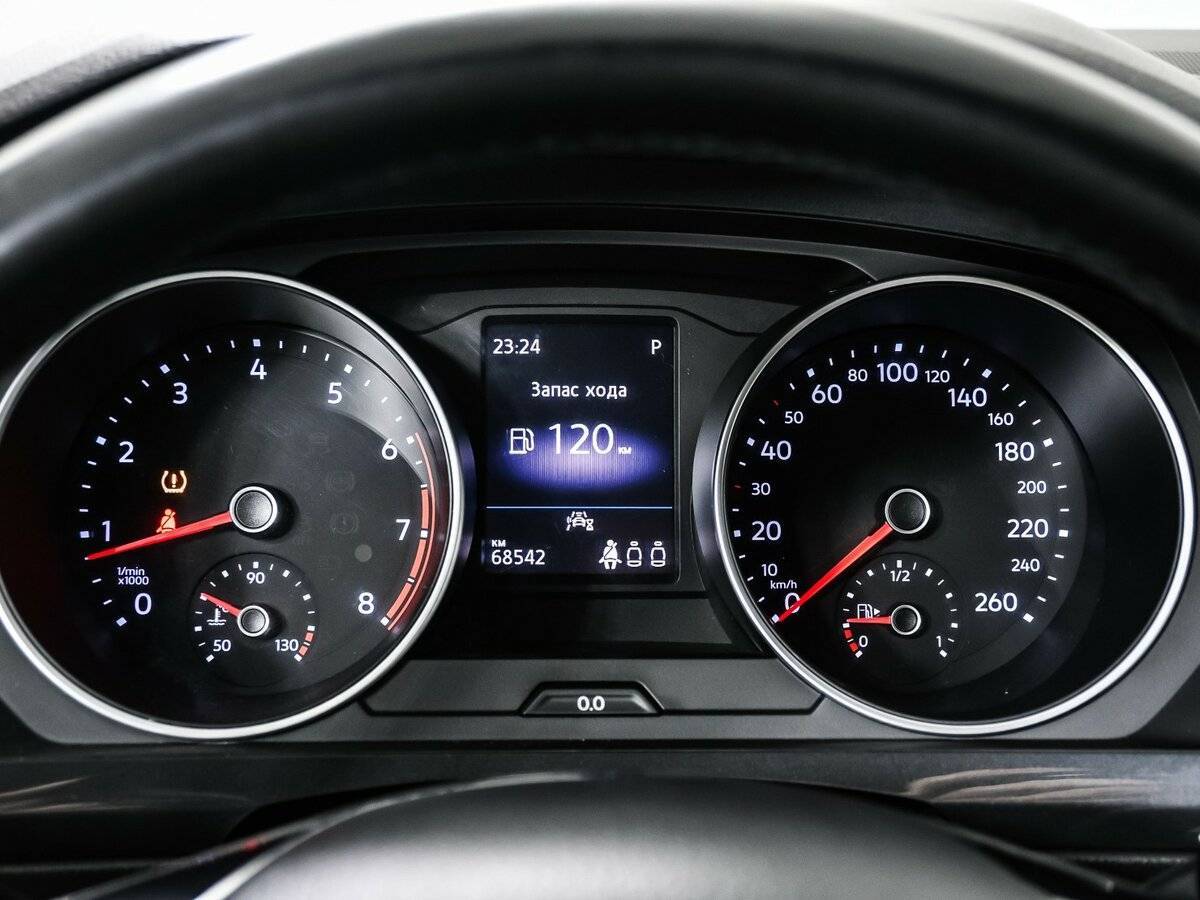 Б/У Фольксваген Тигуан 2019 года. Фото: #9