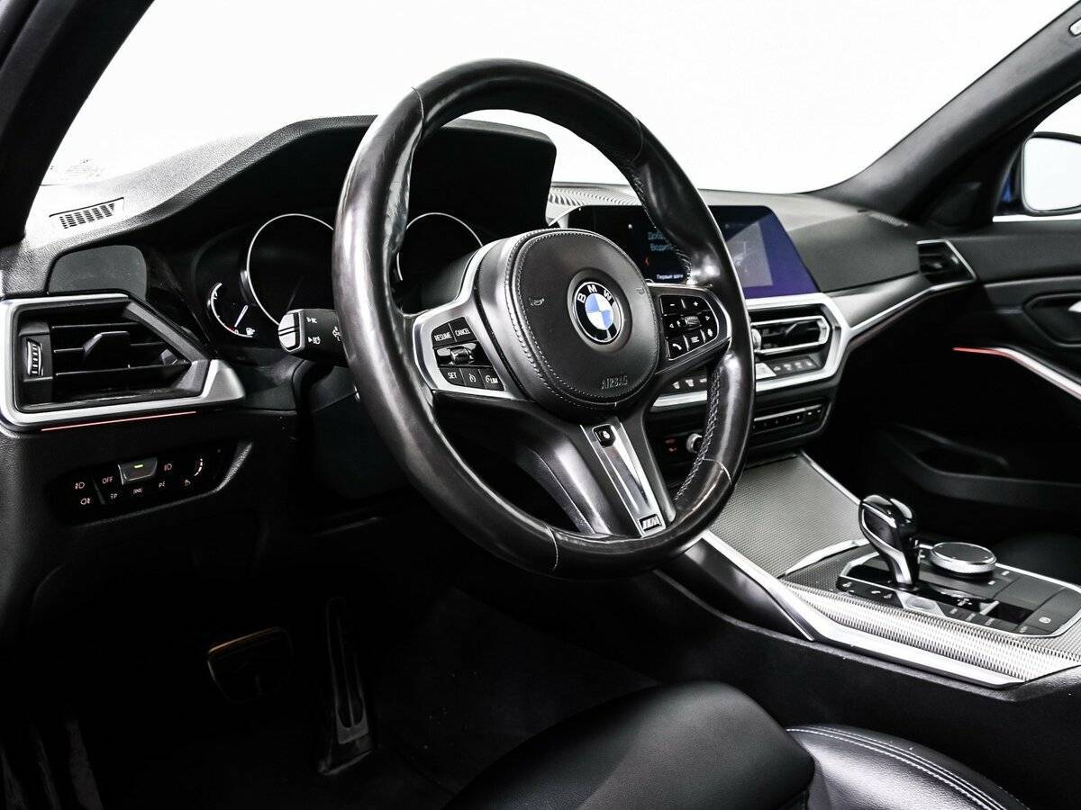 Б/У БМВ 3 серии 2019 года. Фото: #12