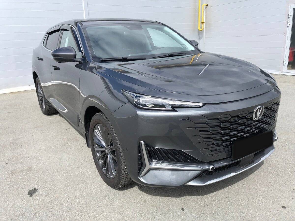 Б/У Чанган УНИ-К 2023 года. Фото: #2