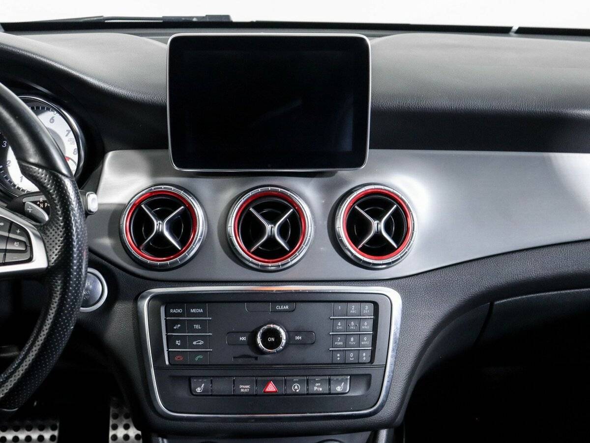 Б/У Мерседес-Бенц КЛА 2015 года. Фото: #9