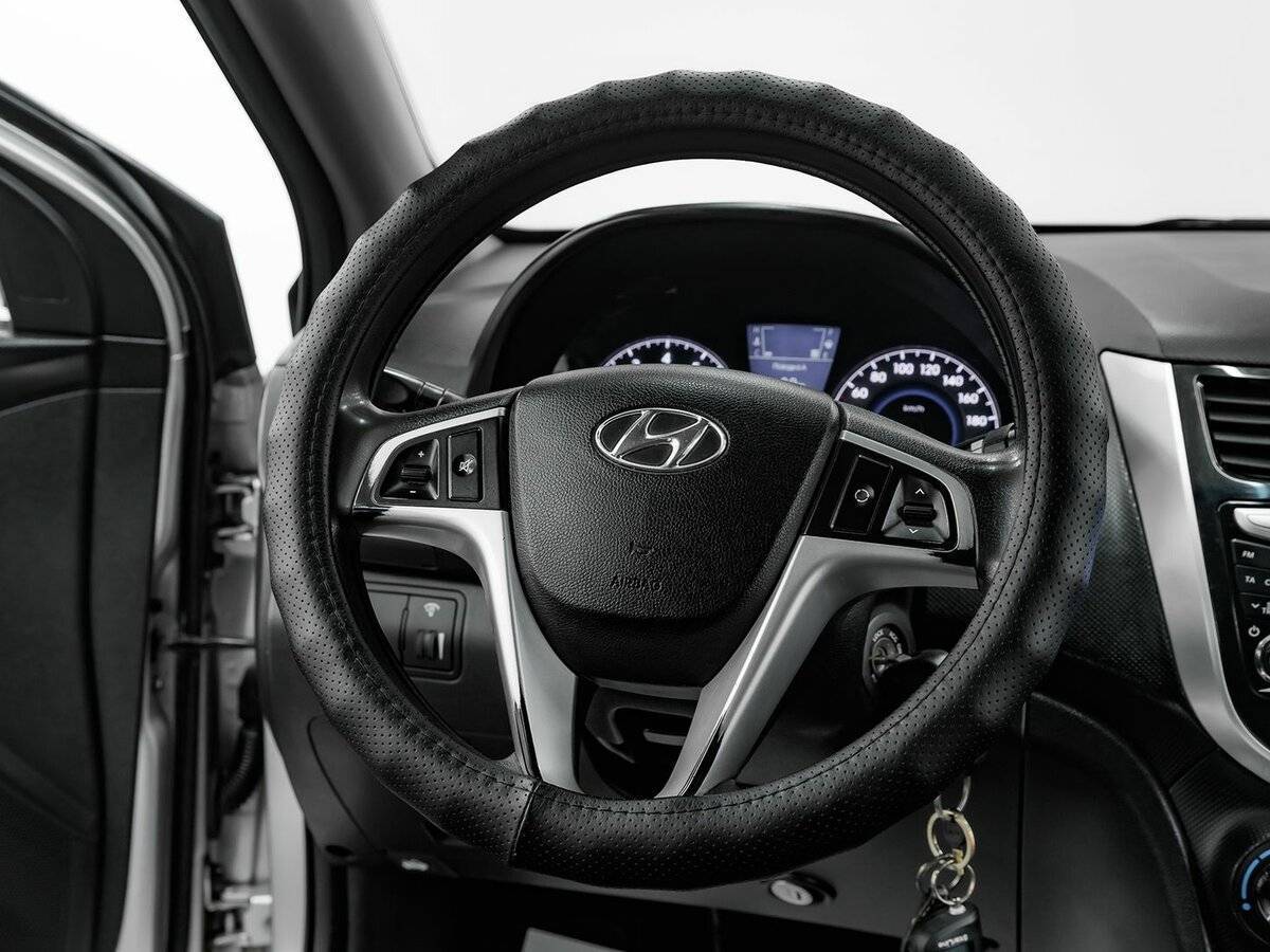 Б/У Хендай Солярис 2011 года. Фото: #8