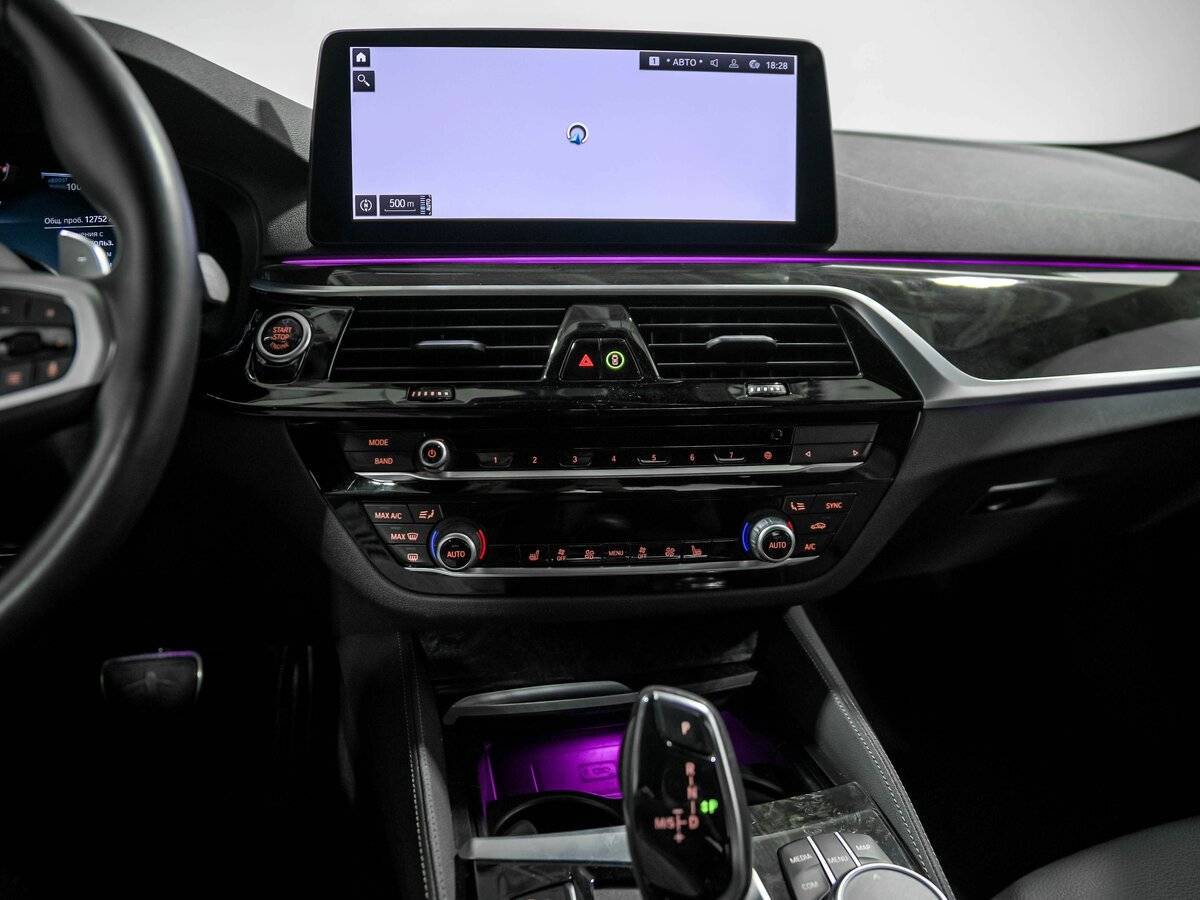 Б/У БМВ 5 серии 2022 года. Фото: #11