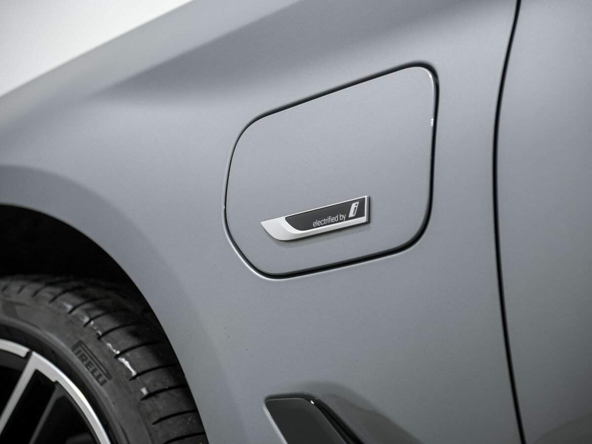 Б/У БМВ 5 серии 2022 года. Фото: #25