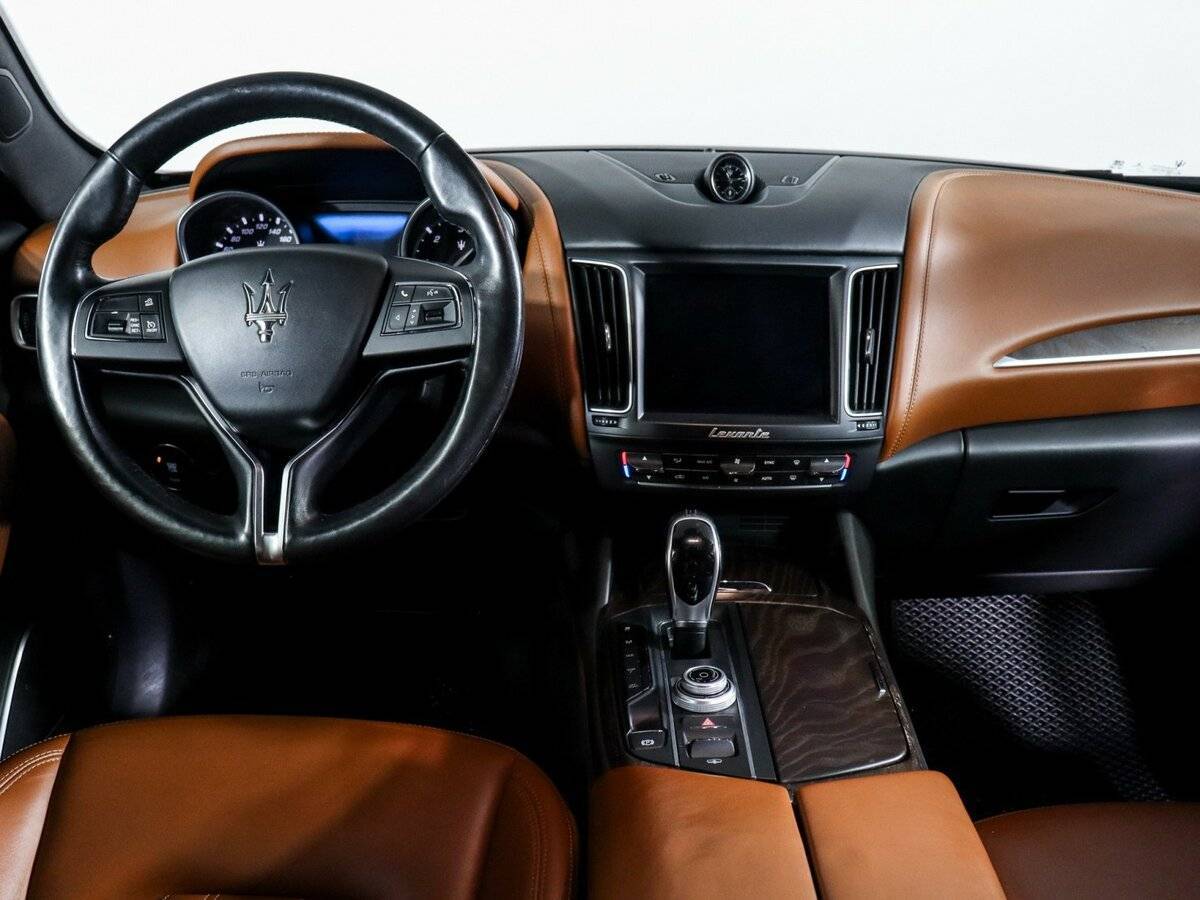 Б/У Мазератти Леванте 2016 года. Фото: #8