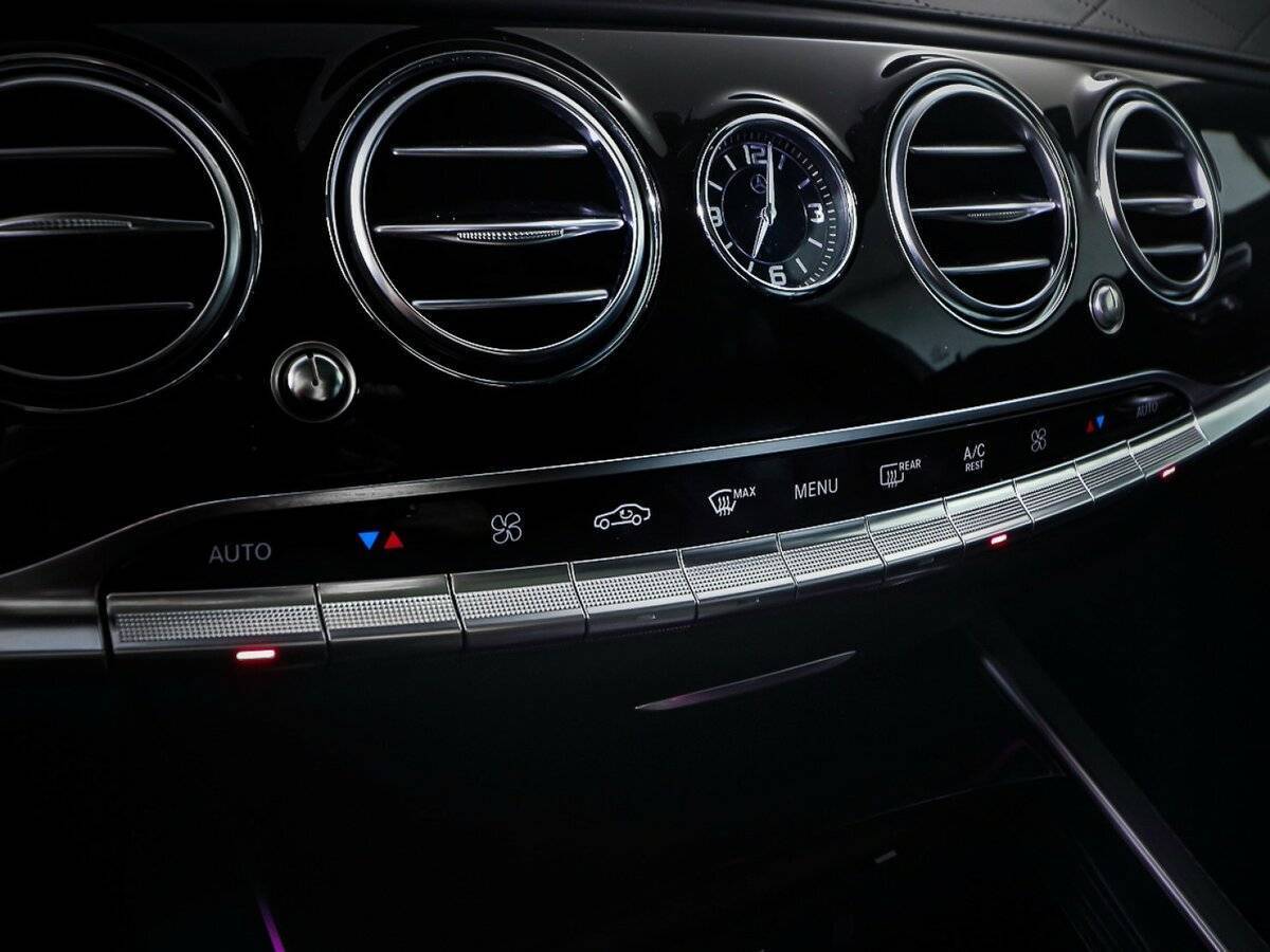 Б/У Мерседес-Бенц С-Класс 2016 года. Фото: #23