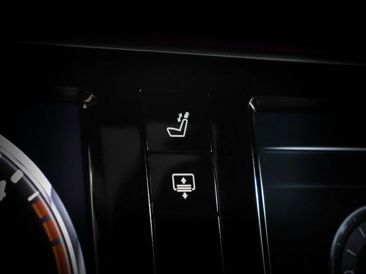 Б/У Мерседес-Бенц С-Класс 2016 года. Фото: #28