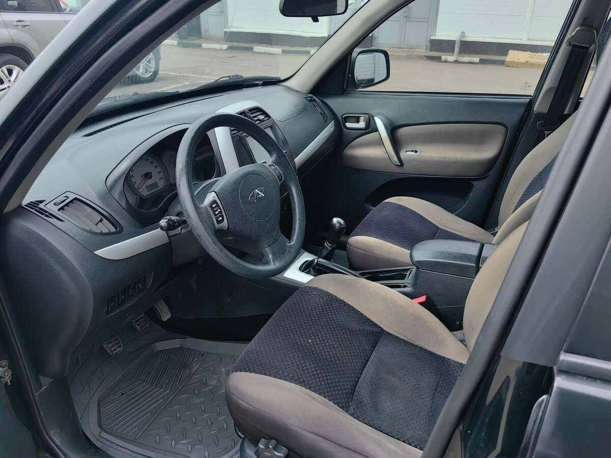 Б/У Чери Тигго (Т11) 2010 года. Фото: #9