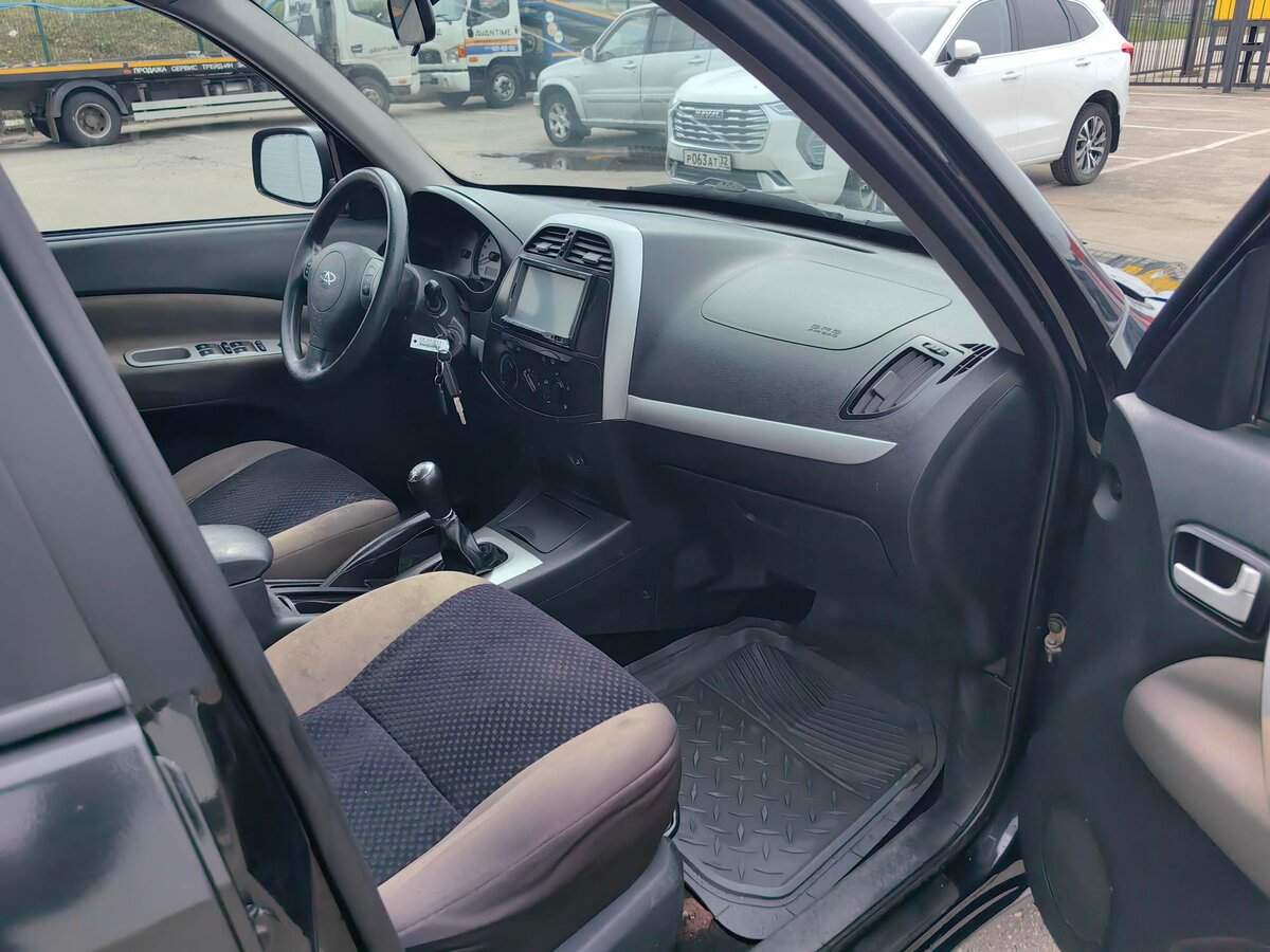 Б/У Чери Тигго (Т11) 2010 года. Фото: #13