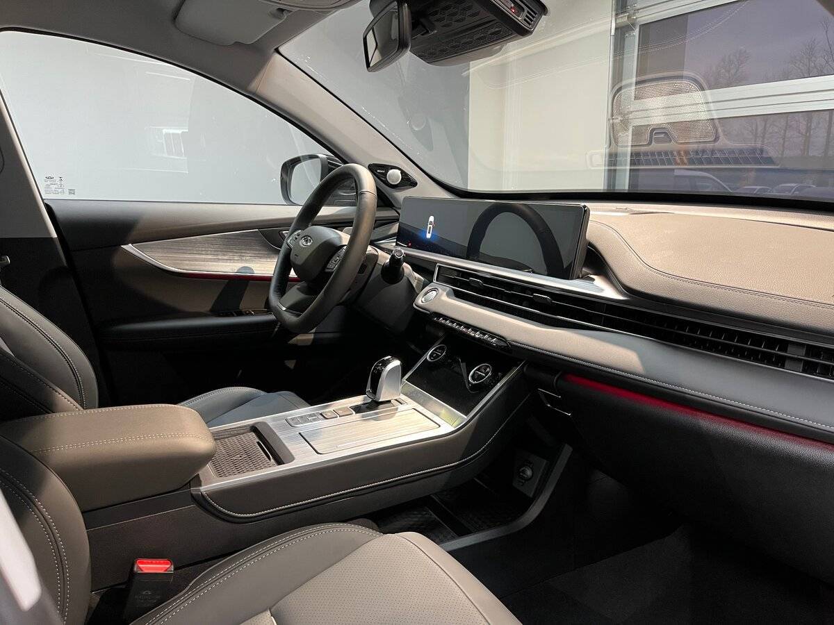Б/У Чери Tiggo 7 Pro Plug-in Hybrid 2023 года. Фото: #20