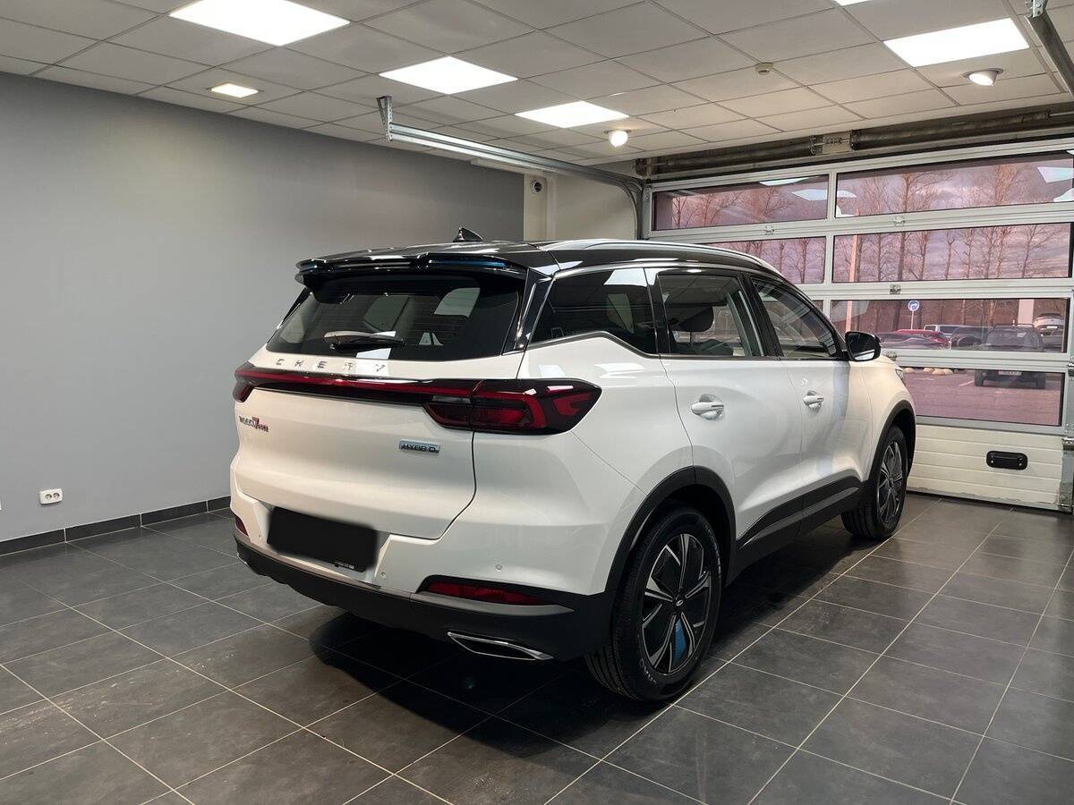 Б/У Чери Tiggo 7 Pro Plug-in Hybrid 2023 года. Фото: #5