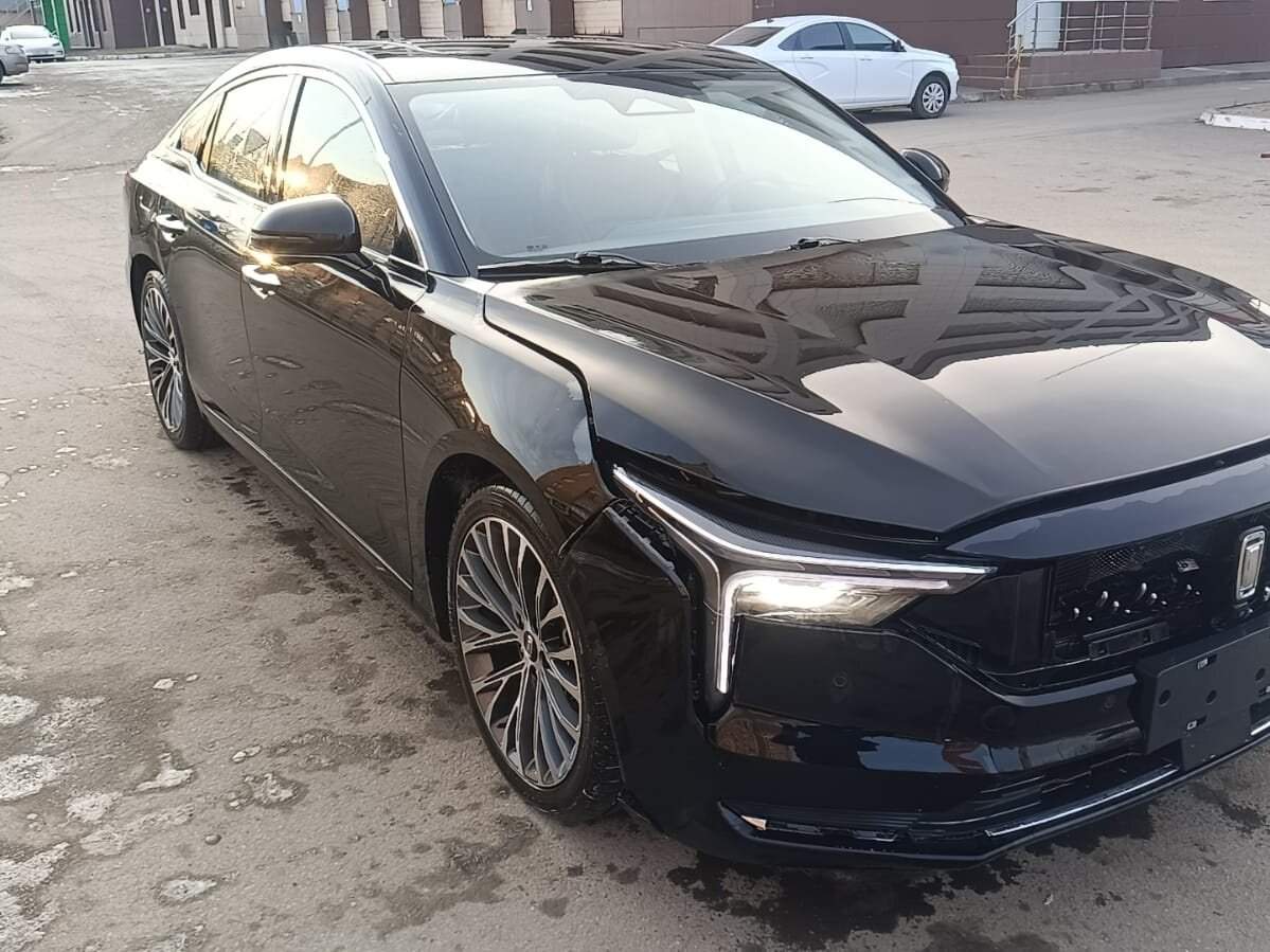 Б/У ФАВ Бестюн Б70 2023 года. Фото: #1