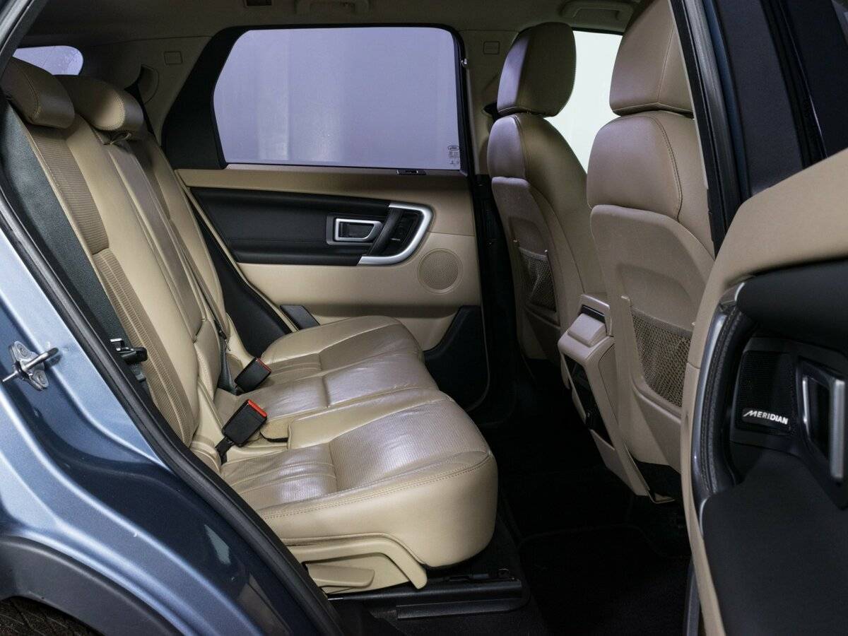 Б/У Лэнд Ровер Дискавери Спорт 2017 года. Фото: #9