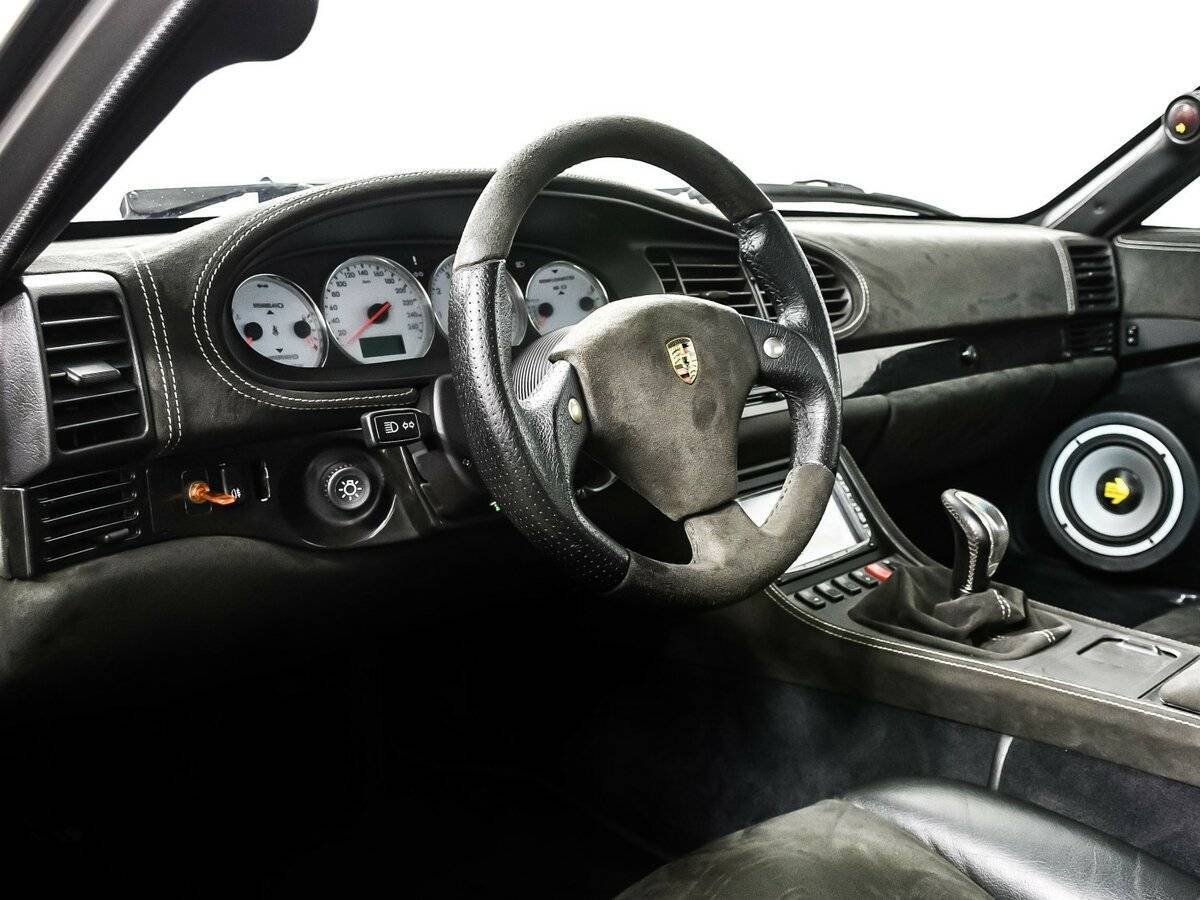 Б/У Порш 944 1986 года. Фото: #10