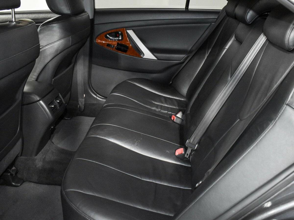 Б/У Тойота Камри 2008 года. Фото: #10