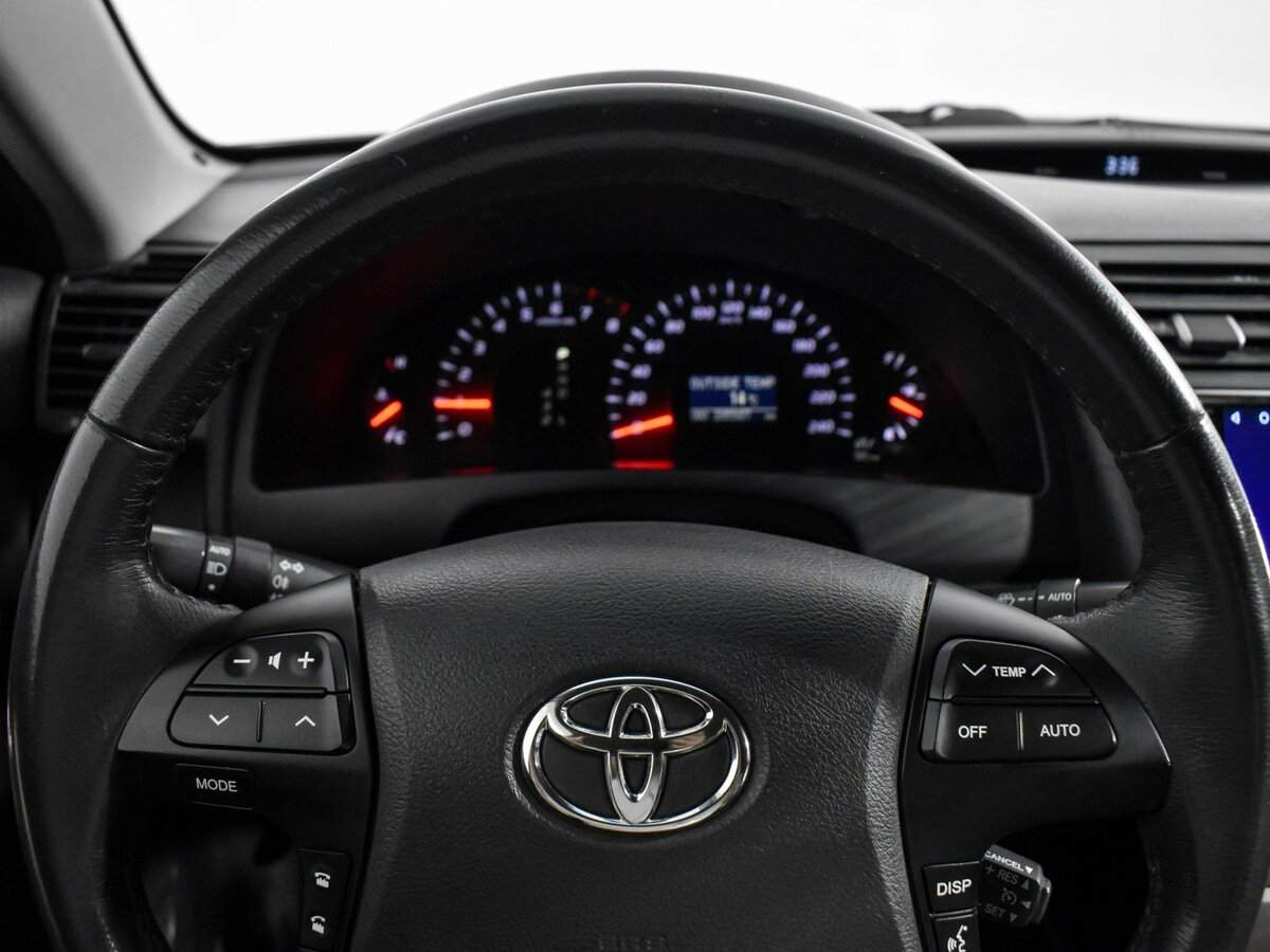 Б/У Тойота Камри 2008 года. Фото: #15