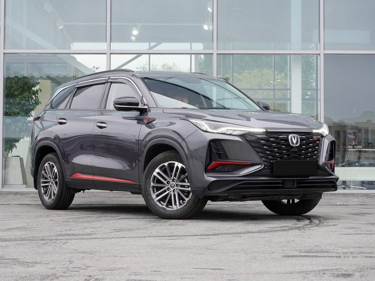 Б/У Чанган CS75 Plus 2023 года. Фото: #2