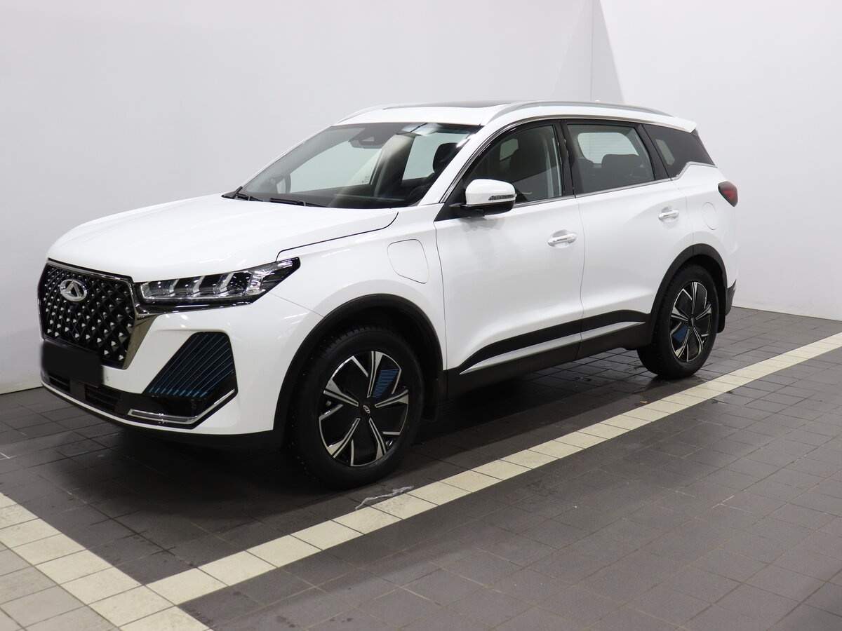 Б/У Чери Tiggo 7 Pro Plug-in Hybrid 2024 года. Фото: #2