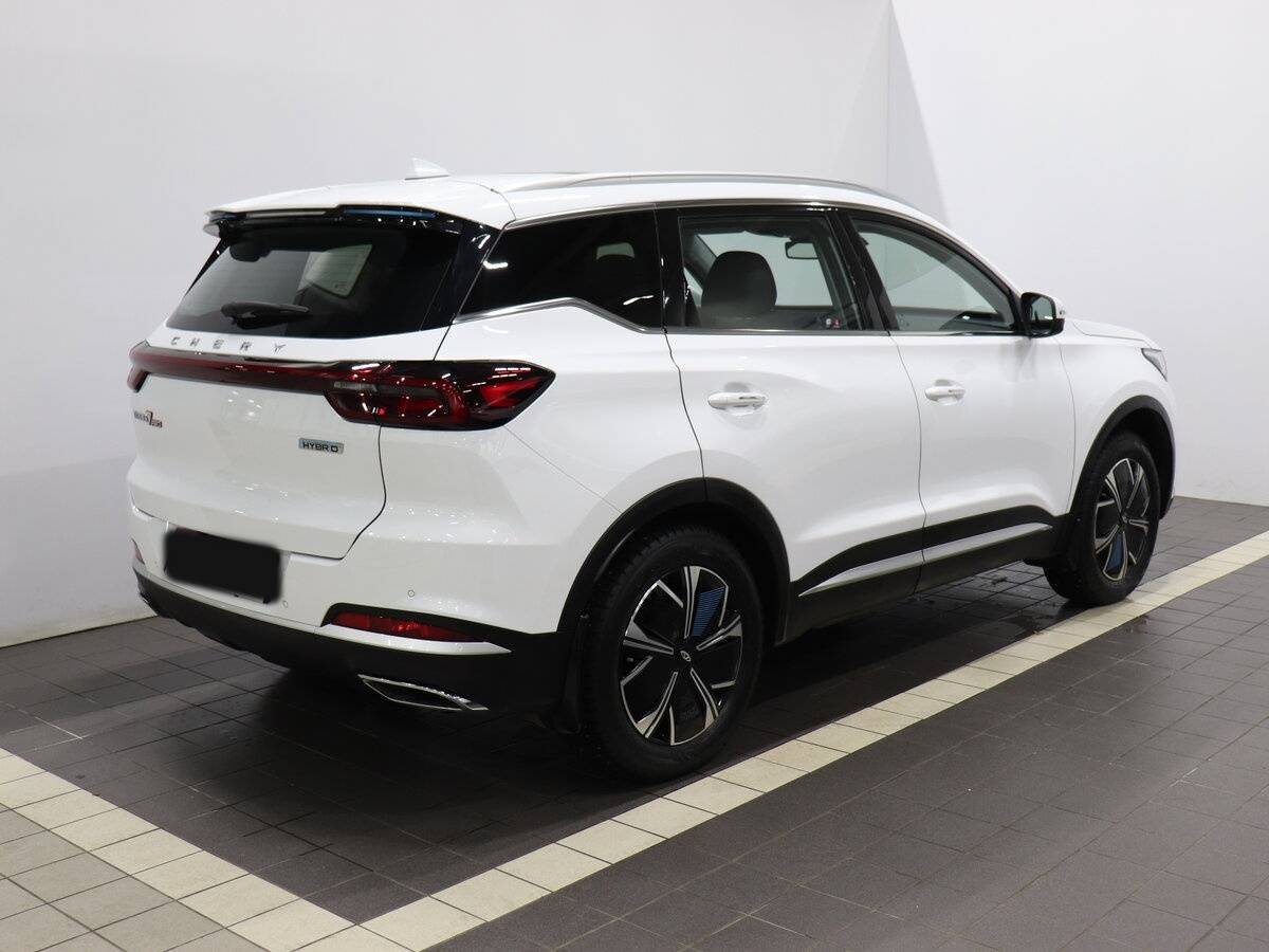 Б/У Чери Tiggo 7 Pro Plug-in Hybrid 2024 года. Фото: #4