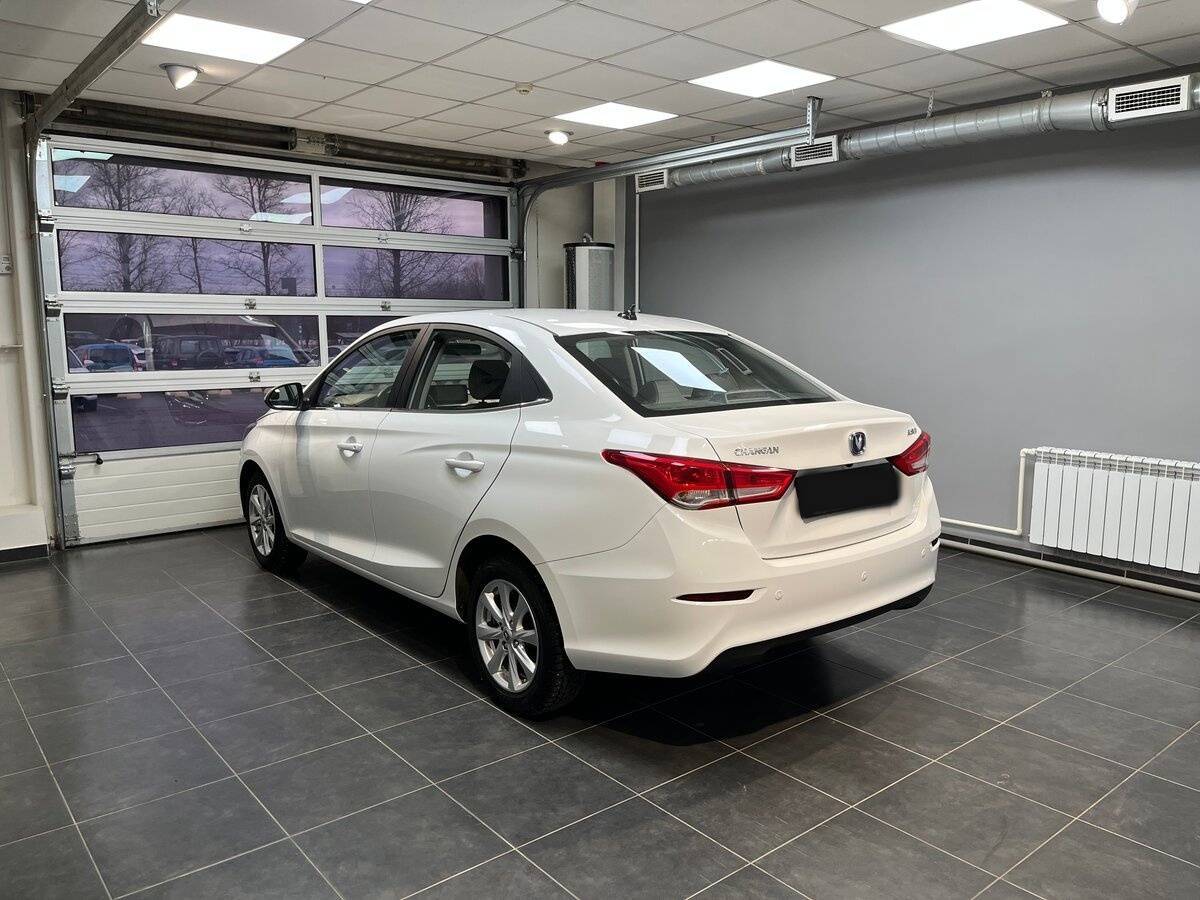 Б/У Чанган Алсвин 2023 года. Фото: #3