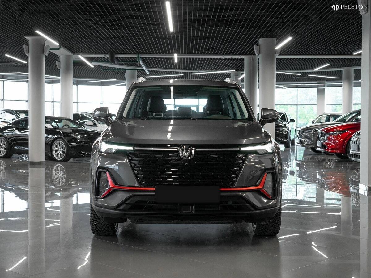 Б/У Чанган CS35 Plus 2023 года. Фото: #2