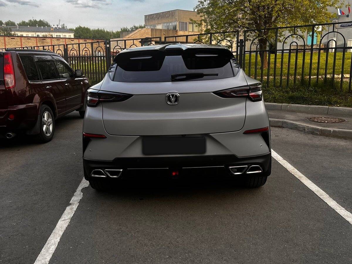 Б/У Чанган УНИ-Т 2023 года. Фото: #3