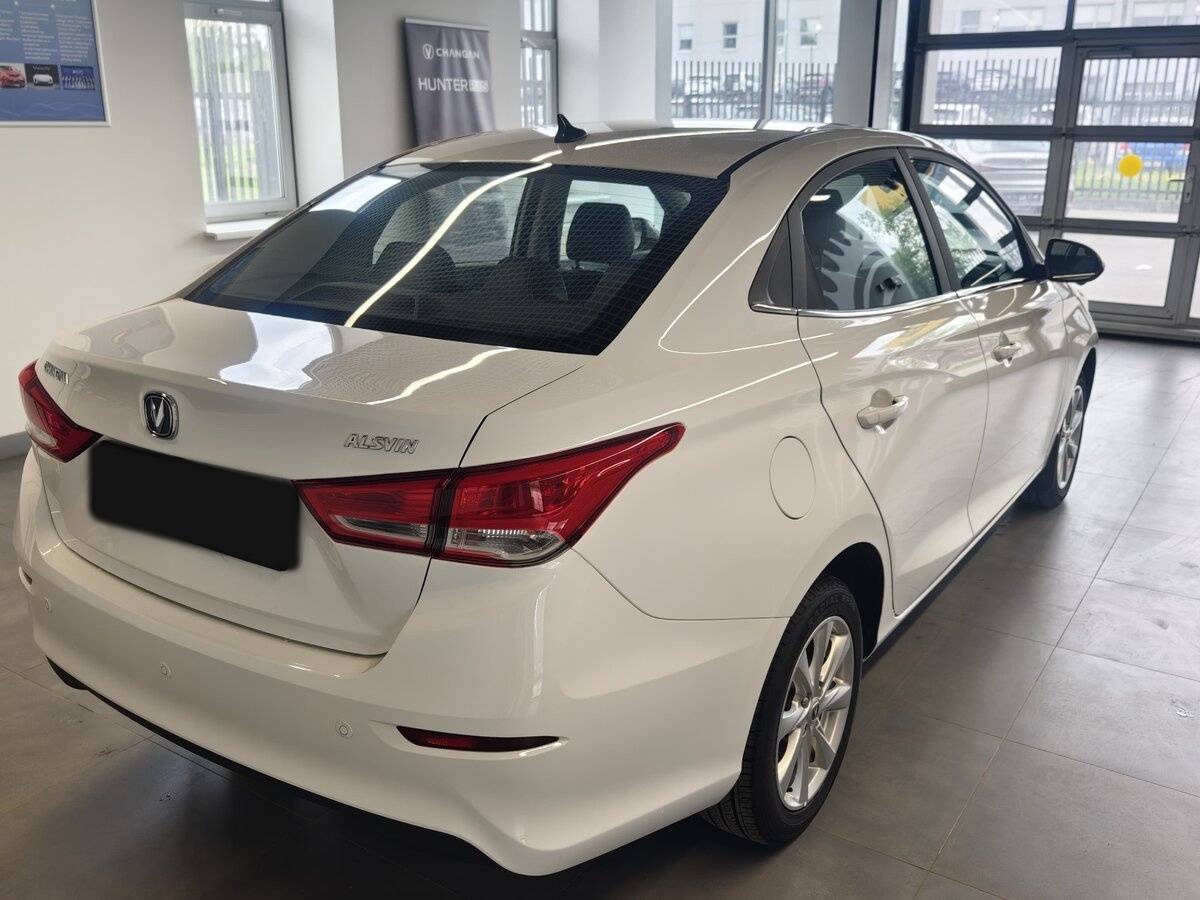 Б/У Чанган Алсвин 2024 года. Фото: #3