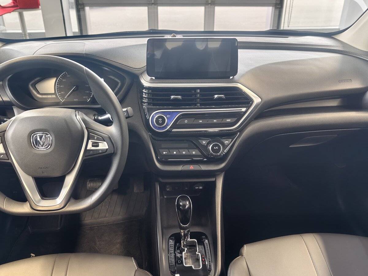 Б/У Чанган Алсвин 2024 года. Фото: #6