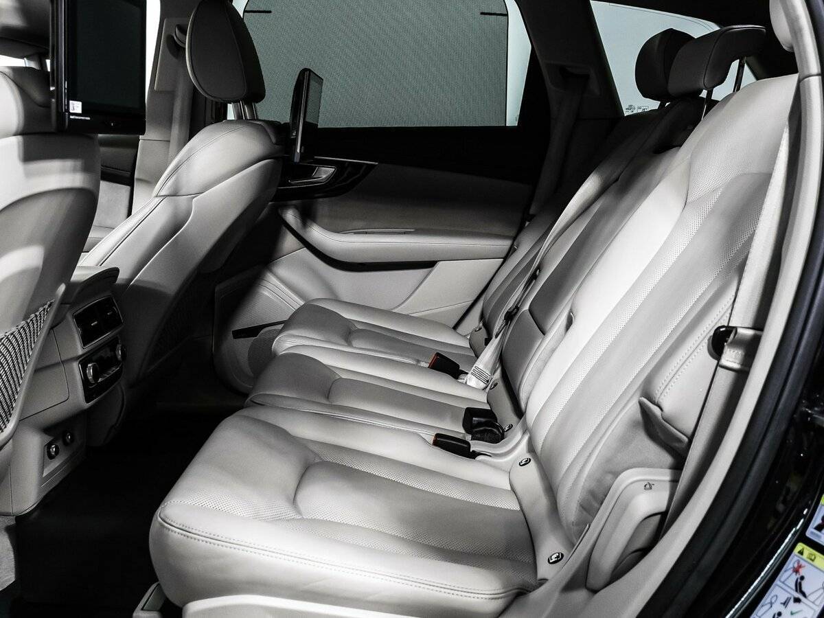 Б/У Ауди К7 2019 года. Фото: #12