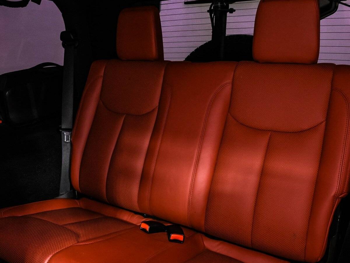 Б/У Джип Вранглер 2014 года. Фото: #12