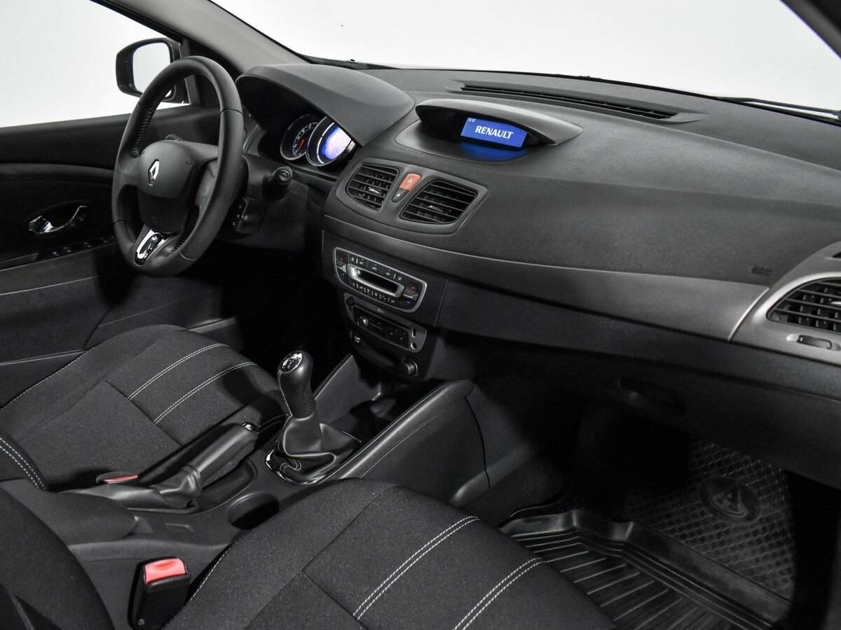 Б/У Рено Флюенс 2013 года. Фото: #11