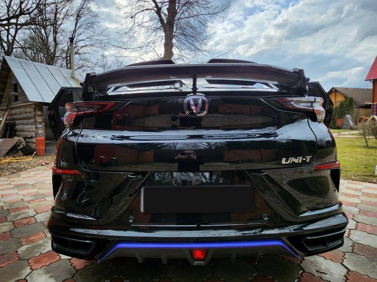 Б/У Чанган УНИ-Т 2023 года. Фото: #1