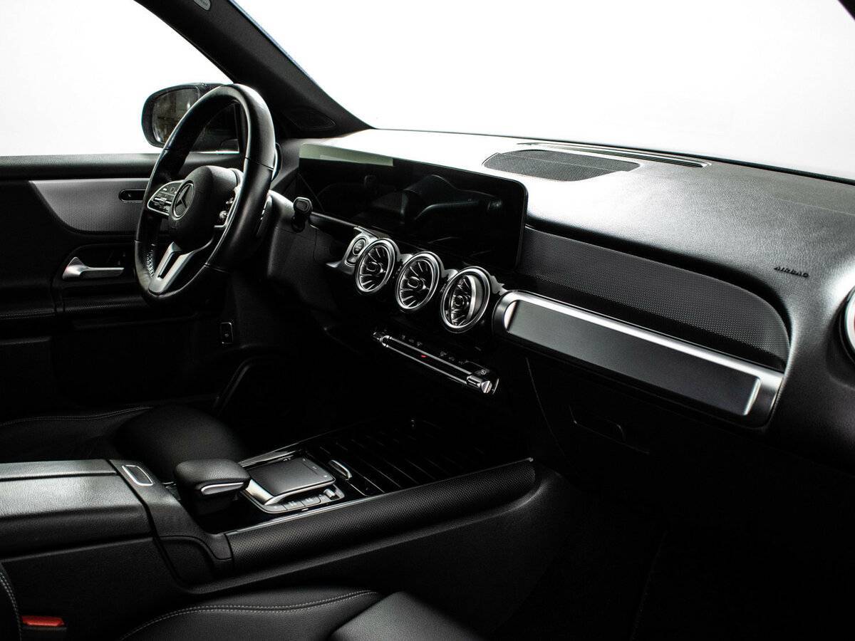 Б/У Мерседес-Бенц ГЛБ 2021 года. Фото: #8